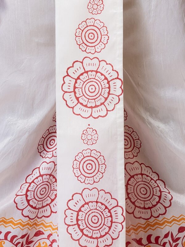 B 0113 DSC03763 copy