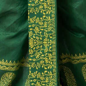 B 0173 DSC03702 copy