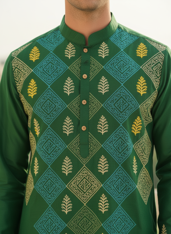 1000064327 Close Up 1770276058479